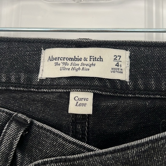 Abercrombie & Fitch 90’s slim straight ultra high rise - Picture 2 of 6